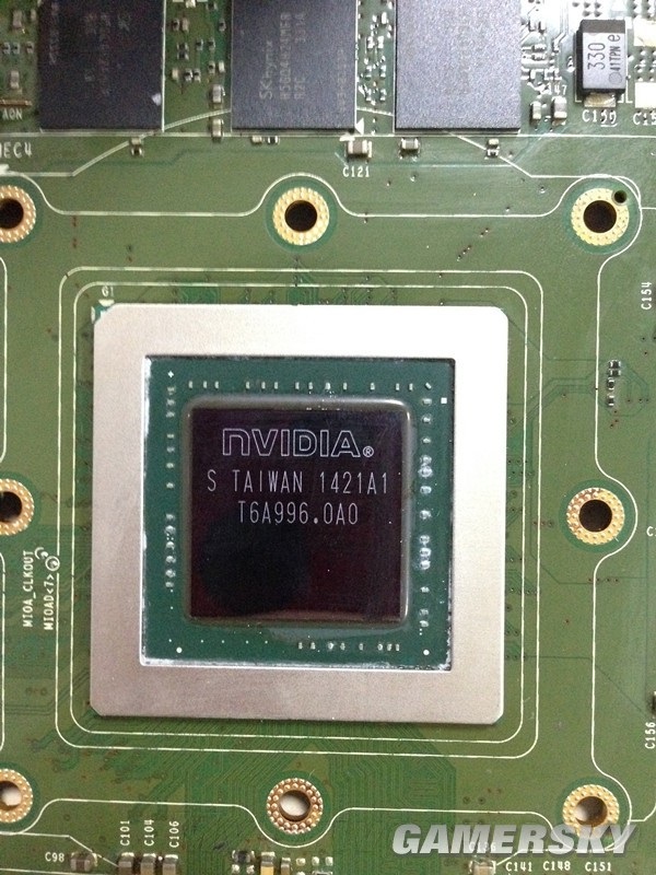 GPU GTX 880 trên PCB mẫu